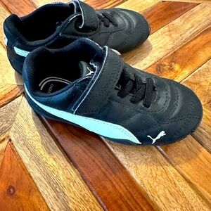 Toddler Speedcat style sneaker size 8